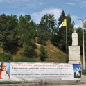 52. Socha u kostela sv. Jana Pavla ll. (Poiana Micului)